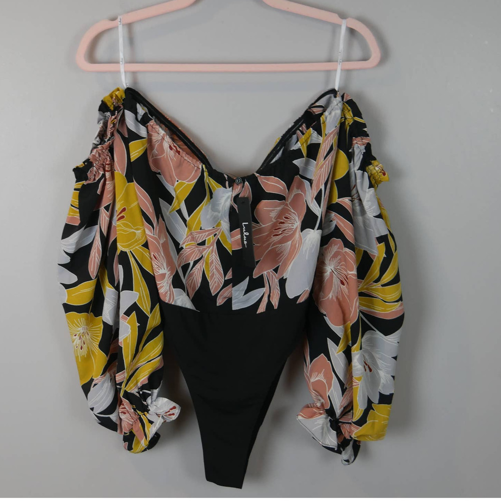 Lulus NWT Bring the Blossom Black Floral Print Off Shoulder Bodysuit Size XL